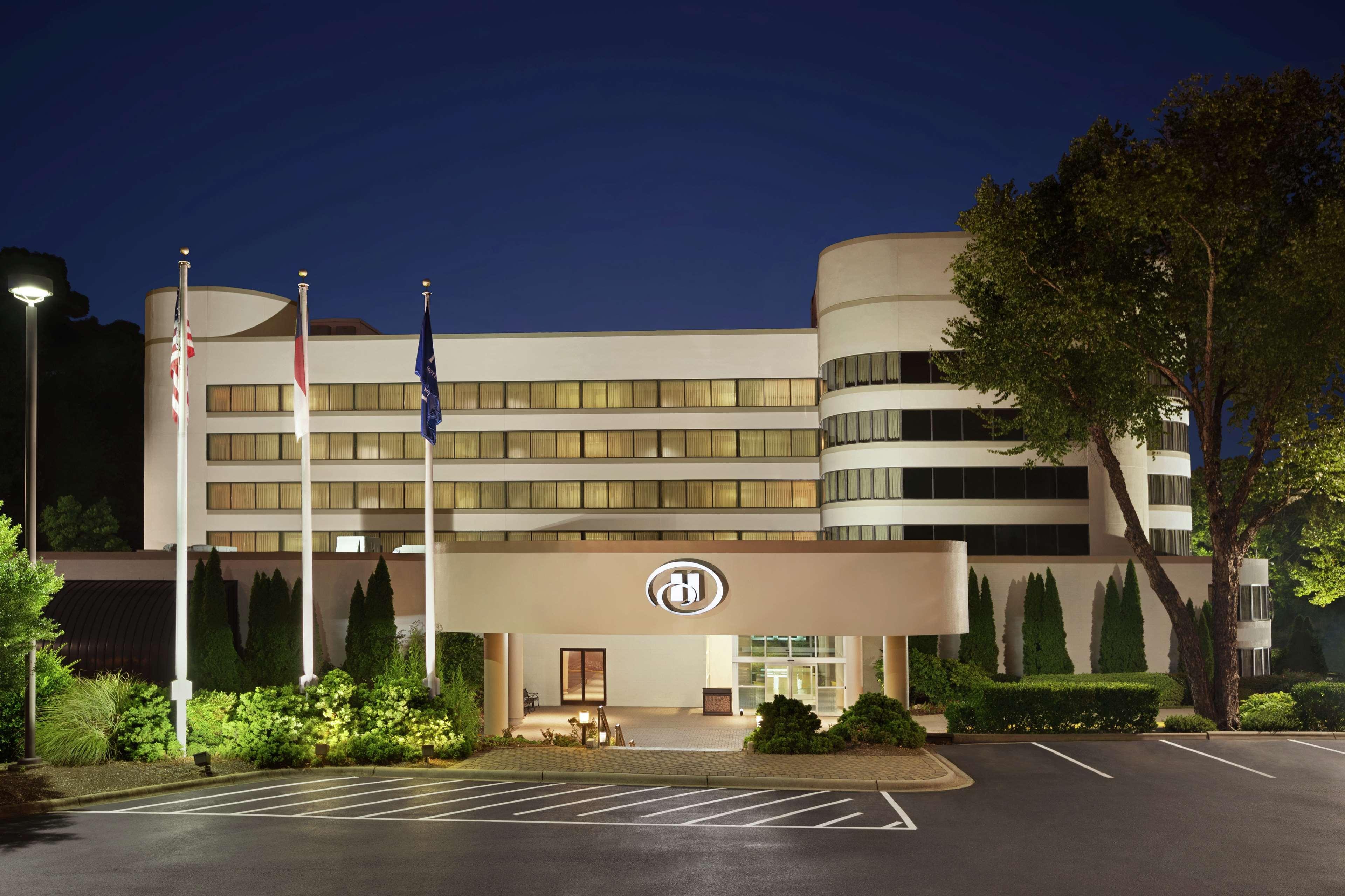 Doubletree By Hilton South Charlotte Tyvola Hotel Bagian luar foto