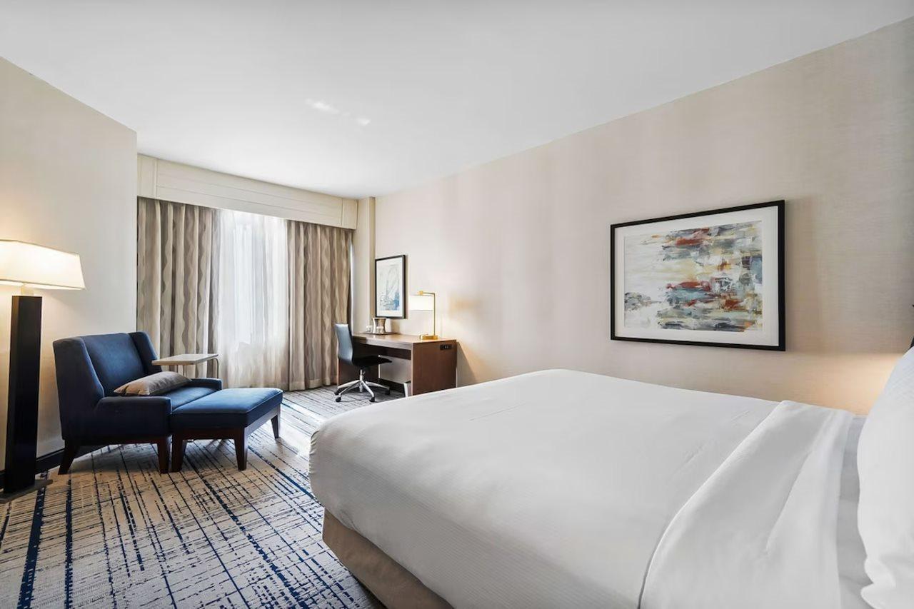 Doubletree By Hilton South Charlotte Tyvola Hotel Bagian luar foto