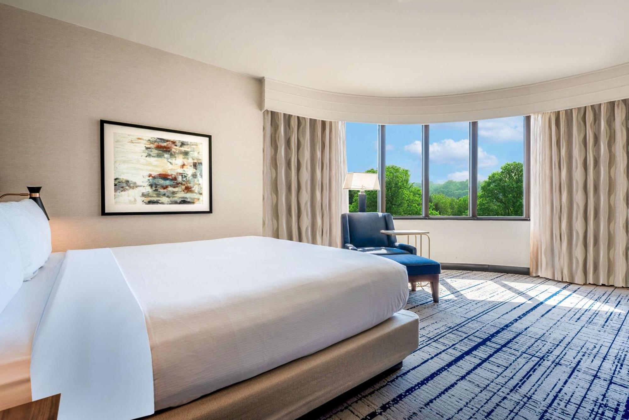 Doubletree By Hilton South Charlotte Tyvola Hotel Bagian luar foto