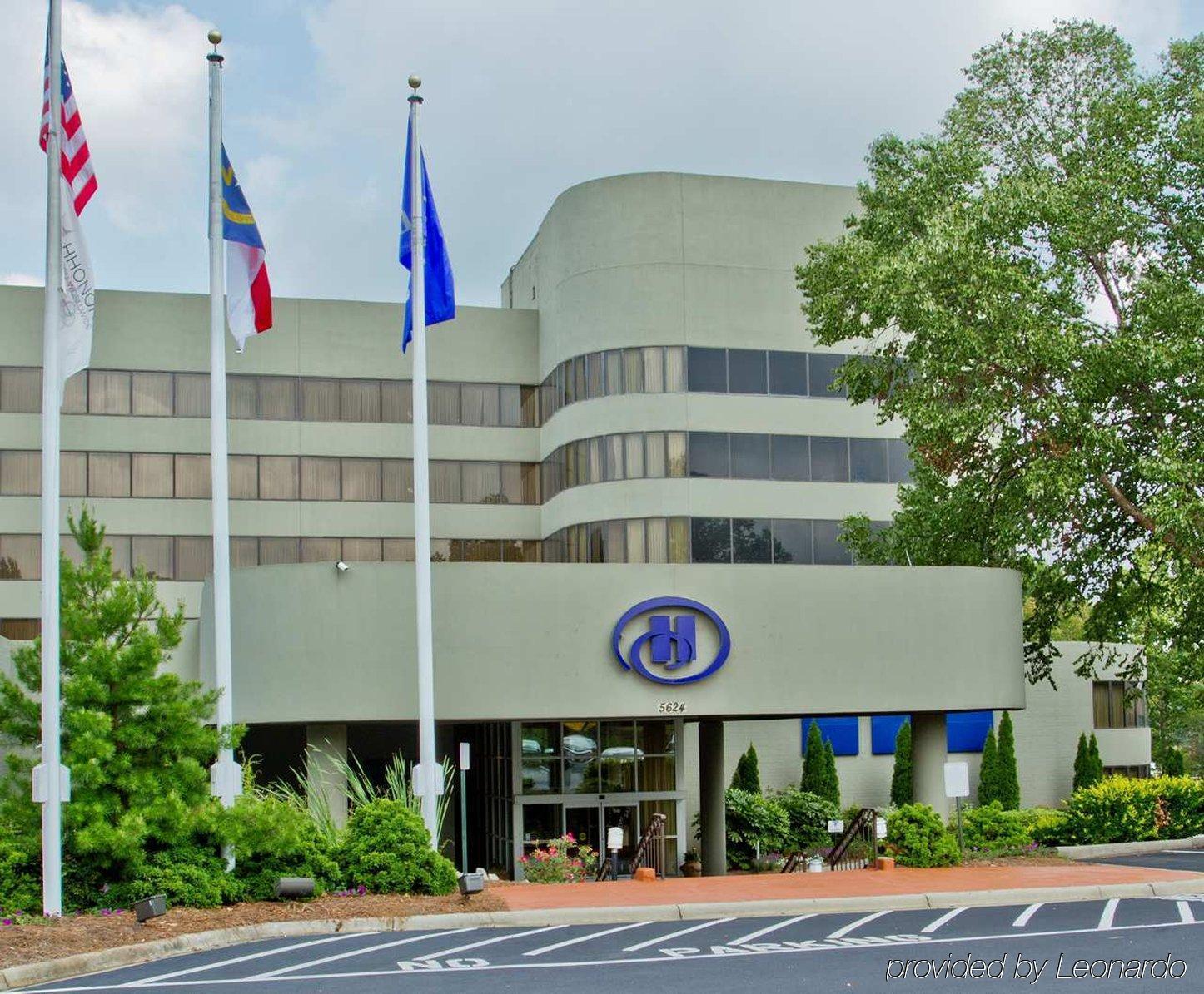 Doubletree By Hilton South Charlotte Tyvola Hotel Bagian luar foto